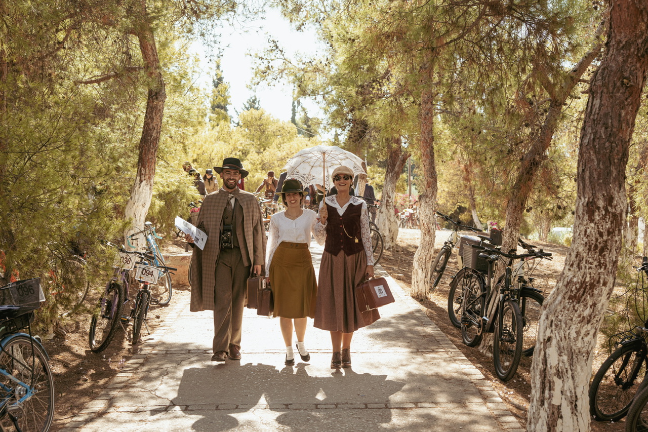 Weekend in Tweed: Το πιο κομψό ποδηλατικό event επιστρέφει στις Σπέτσες τον Οκτώβρη!