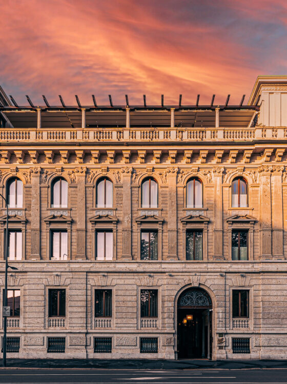 Μέσα στον κόσμο του Casa Cipriani Milano, το πιο exclusive members club της Ιταλίας! O μόνος τρόπος για να μπείτε… αν δεν είστε μέλη!